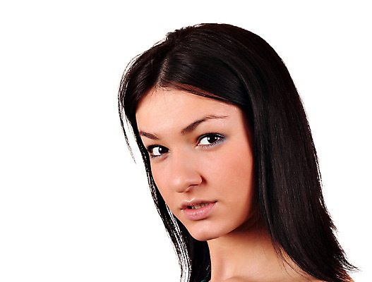 포토 JPG 해외이미지 백인 모델 1 응시 여자 얼굴 포즈 갈색머리 한명 사람 20대 성인 흰색 해외202004 해외포토 서양인 헤어스타일 시선 컬러 청년 신체부위 파일형식 이미지허브