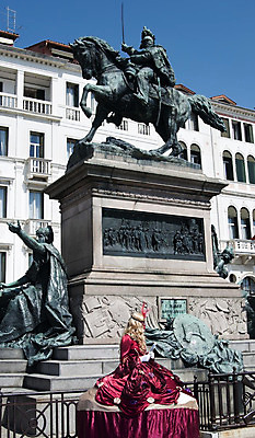 포토 JPG 해외이미지 유럽 휴가 사람없음 조각상 이탈리아 베네치아 해외202004 해외포토 나라 조형물 파일형식 이미지허브