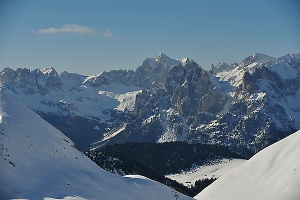 포토 JPG 해외이미지 나무 구름 계절 유럽 여행 백그라운드 크리스마스 겨울 자연 하늘 아침 동화 날씨 휴가 새로움 산 주택 풍경 사람없음 야외 목재 파란색 빛 햇빛 태양 일출 맑음 냉동 일몰 새벽 추위 덮개 흰색 신선 저녁 숲 연도 서리 알프스 내추럴 폭설 해외202004 해외포토 주간 자연요소 식물 기념일 나라 컬러 컨셉 재료 건물 노을 뚜껑 눈 밤 야간 자연재해 생태계 파일형식 이미지허브