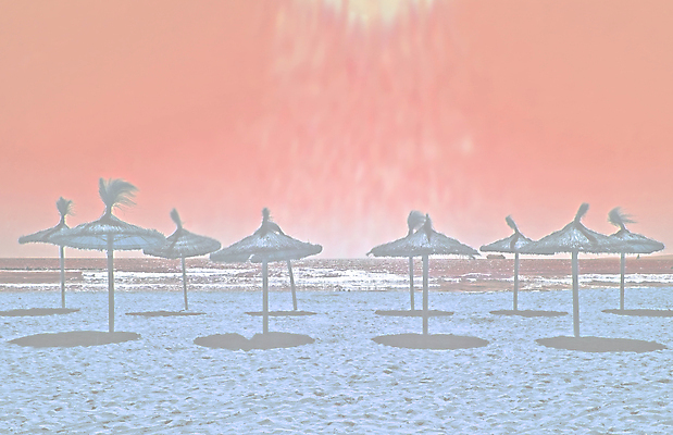 포토 JPG 해외이미지 모래 파도 바다 섬 여행 자연 하늘 사람 풍경 사람없음 야외 물 모래사장 햇빛 맑음 봄 스페인 붓기 4월 지중해 내추럴 스페인어 해외202004 해외포토 자연요소 계절 유럽 모션 날씨 태양 날짜 생태계 파일형식 이미지허브