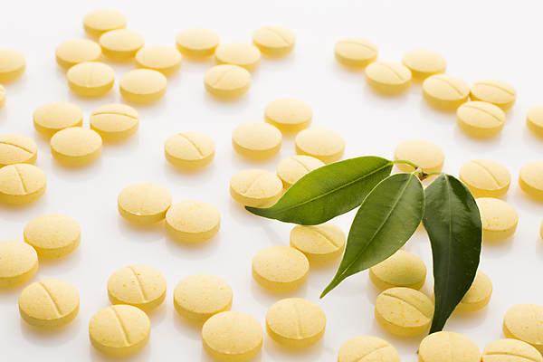 포토 JPG 해외이미지 식물 라이프스타일 웰빙 음료 백그라운드 잎 다이어트 자연 건강 사람없음 치료 초록색 알약 약 노란색 먹기 허브 유기농 고립 돌봄 복용 해외202004 해외포토 컬러 의학 모션 생활 생태계 파일형식 이미지허브