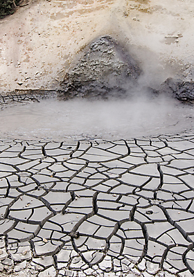 포토 JPG 해외이미지 공원 여행 자연 국립공원 사람없음 물 냄비 수증기 먼지 점토 지역 진흙 방문 수소 와이오밍 유황 이산화탄소 지열 지질 지질학 특별함 해외202004 해외포토 자연요소 공공시설 교육 컨셉 원소 솥 생태계 파일형식 이미지허브