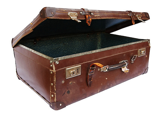 포토 JPG 해외이미지 클리핑패스 여행 사람없음 갈색 여행가방 손상 수확 흰색 오픈 가죽 복고 고립 구식 옛날 해외202004 해외포토 컬러 컨셉 농업 가방 파일형식 이미지허브