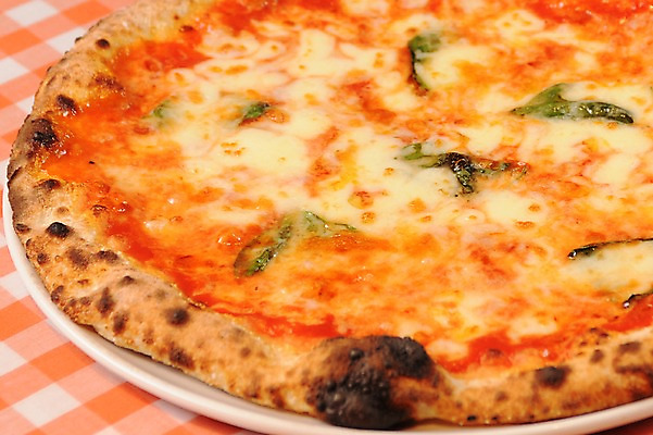 포토 JPG 접시 음식 피자 서양음식 근접촬영 사람없음 화덕피자 국내포토 식기 뷰포인트 패스트푸드 파일형식