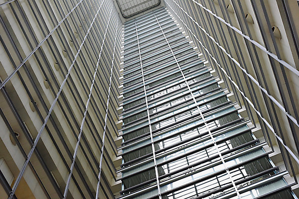 포토 JPG 주간 현대건축 로우앵글 백그라운드 창문 풍경 빌딩 사람없음 야외 도시풍경 일본 도시 국내포토 자연요소 건축 아시아 뷰포인트 건물 파일형식