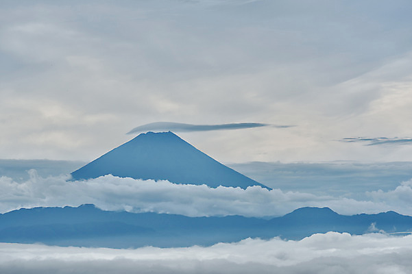 포토 JPG 주간 구름 자연 하늘 산 풍경 사람없음 야외 일본 국내포토 자연요소 아시아 생태계 파일형식
