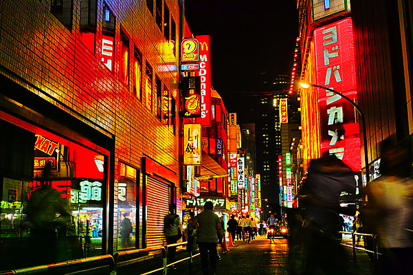 포토 JPG 야경 거리 간판 거리풍경 사람 빌딩 여러명 야외 도시풍경 일본 도시 밤거리 보행자 군중 유흥가 국내포토 아시아 다수 풍경 건물 야간 파일형식 풍경_경치