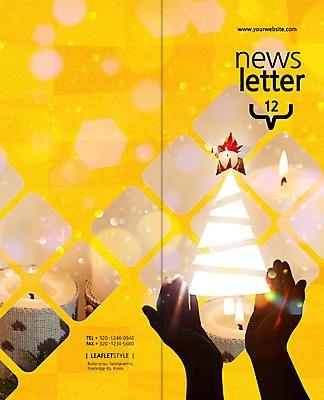 PSD 템플릿 편집 표지디자인 북디자인 손 출판디자인 표지 기독교 리플렛 크리스마스 2단접지 북커버 초 촛불 한명 팜플렛 신체부위 이미지템플릿 1 기념일 종교 사람 파일형식