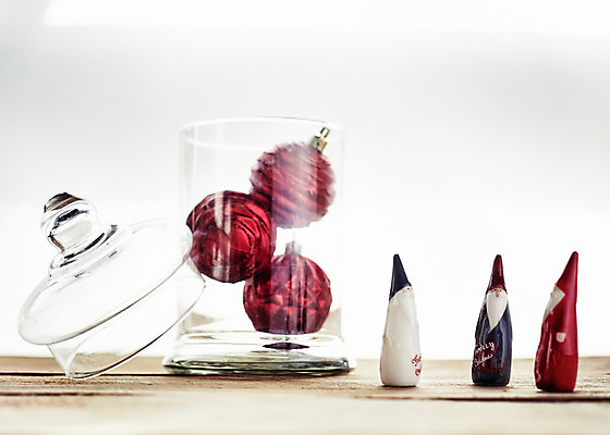 포토 JPG 백그라운드 크리스마스장식 크리스마스 유리병 사람없음 장식 오브젝트 담기 오너먼트 국내포토 기념일 모션 병_용기 파일형식