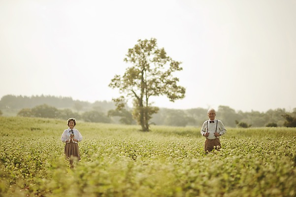 포토 JPG 주간 여자 할아버지 노년 남자 할머니 여행 꽃밭 서기 상반신 야외 두명 앞모습 실버라이프 제주도 노부부 다정 한국인 60대 메밀꽃 메밀밭 노인만 국내포토 자연요소 라이프스타일 부부 꽃 뷰포인트 컨셉 밭 모션 한국 사람 동양인 성인 성인만 파일형식