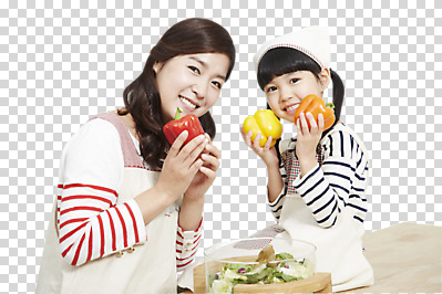 편집 편집이미지 여자 가족 파프리카 함께함 미소 들기 동양인 소녀 상반신 성인 두명 앞모습 30대 유치원생 샐러드 한국인 즐거움 PNG 여자만 편집소스 감정 어린이 음식 뷰포인트 컨셉 채소 관계 모션 표정 사람 인종 장년 파일형식