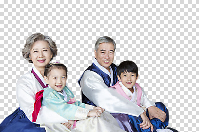 편집 편집이미지 여자 명절 할아버지 노년 남자 할머니 어린이 가족 안기 손자 손녀 대가족 앉기 동양인 소녀 소년 여러명 한국인 60대 한복 PNG 편집소스 한국전통 전통 기념일 다수 관계 모션 사람 인종 성인 전통의상 손주 파일형식