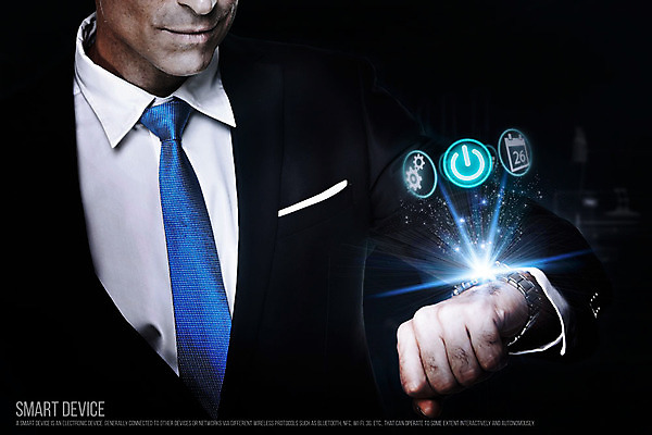 PSD 남자 한명 성인 네트워크 디지털합성 합성 홀로그램 디지털아트 스마트워치 4차산업 1 산업 사람 스마트기기 웨어러블 파일형식