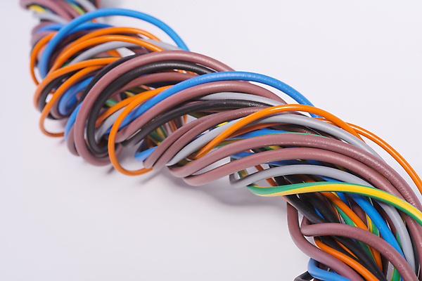 포토 JPG 해외이미지 선 백그라운드 인터넷 오렌지 통신 추상 안내 사람없음 빨간색 초록색 파란색 전자제품 컴퓨터 컬러풀 노란색 검은색 힘 장비 에너지 흰색 네트워크 구부린 코드 연결 접속 다발 보따리 철사 지휘자 고립 엮은 해외202004 해외포토 컬러 무늬 과일 모션 음악가 파일형식 이미지허브