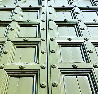 포토 JPG 해외이미지 접시 유럽 종교 벽 조각 여행 백그라운드 십자가 패턴 곡선 건축양식 부분 추상 주택 자물쇠 손잡이 그림자 사람없음 목재 교회 문 금속 검은색 이탈리아 궁전 도시 못 구멍 그리기 철 부식 질감 단계 정맥 천연기념물 놋쇠 블러 옛날 절개 철강 화창 해외202004 해외포토 나무 식기 건축 나라 선 컬러 고건축 무늬 재료 모션 재질 날씨 건물 공구 혈관 파일형식 이미지허브