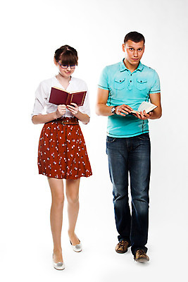 포토 JPG 해외이미지 백인 학생 라이프스타일 커플 응시 여자 교육 남자 행복 2 학교 함께함 건강 사랑 미소 사람 소년 두명 책 친구 스터디 청춘 시험 계획 대학교 형제 언니 고립 남동생 해외202004 해외포토 서양인 시선 감정 어린이 컨셉 가족 관계 표정 생활 학습 자매 동생 파일형식 이미지허브