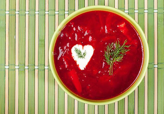 포토 JPG 해외이미지 접시 전통문화 음식 잎 다이어트 토마토 채소 탁자 파슬리 건강 요리 사람없음 빨간색 초록색 식당 숟가락 식사 저녁식사 신선 뜨거움 고명 사발 맛 수프 강의 먹기 허브 크림 상쾌 건강식 내추럴 점심식사 채식주의자 해외202004 해외포토 식물 전통 식기 감정 문화 컬러 가구 컨셉 모션 수저 상점 사기그릇 채식 파일형식 이미지허브