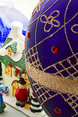 포토 JPG 해외이미지 모양 전통 디자인 계절 문화 크리스마스 겨울 가족 유리 휴가 선물 사람없음 장식 빨간색 빛 활발 장식볼 축하 화려 그룹 황금 우아함 12월 연도 오브젝트 멀티 여의주 전경 해외202004 해외포토 기념일 컬러 컨셉 관계 재질 풍경 날짜 파일형식 탑뷰 이미지허브