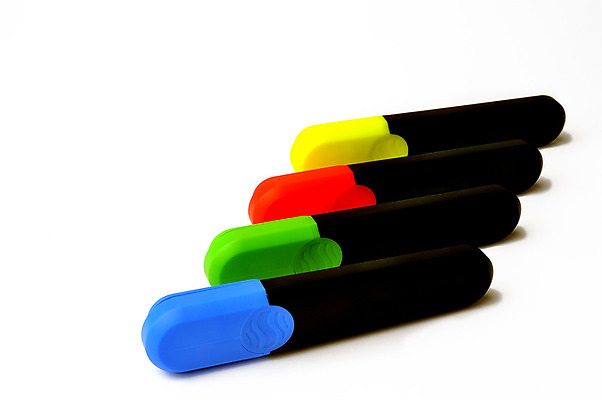 포토 JPG 해외이미지 디자인 교육 분홍색 백그라운드 컨셉 비즈니스 텍스트 학교 표시 잉크 미술 사람없음 그래픽 빨간색 초록색 파란색 단어 세트 컬러풀 사무실 펜 노란색 장비 흰색 끝 흔적 형광펜 고립 펠트 강조 해외202004 해외포토 문자 컬러 문화예술 필기구 파일형식 천_직물 이미지허브