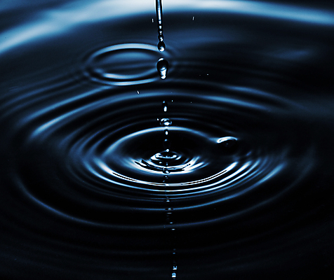 포토 JPG 해외이미지 물결 백그라운드 사람없음 물방울 남색 파동 물결파장 해외202004 해외포토 컬러 순간포착 파일형식 이미지허브