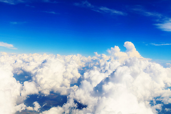 포토 JPG 해외이미지 구름 계절 여행 백그라운드 창문 교통시설 자연 하늘 날씨 풍경 사람없음 야외 여름 파란색 빛 햇빛 맑음 봄 흰색 분위기 수분 천국 흐림 대패 해외202004 해외포토 자연요소 컬러 교통 컨셉 태양 시설 생태계 파일형식 이미지허브