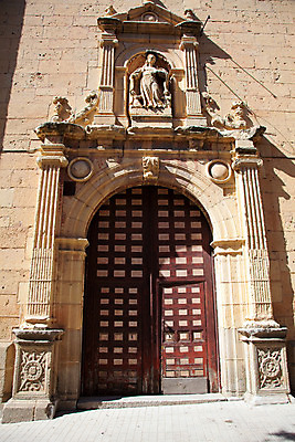 포토 JPG 해외이미지 유럽 종교 여행 건축양식 사람없음 건물 교회 문 맑음 바위 도시 역사 스페인 타운 해외202004 해외포토 건축물 건축 나라 날씨 파일형식 이미지허브