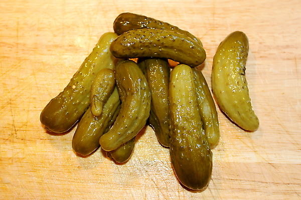 포토 JPG 해외이미지 음식 백그라운드 채소 재료 오이 건강 사람없음 목재 초록색 갈색 맛 향신료 피클 소금 딜 식초 식품점 절임 짠맛 채식주의자 해외202004 해외포토 나무 컬러 컨셉 상점 채식 향미료 파일형식 이미지허브