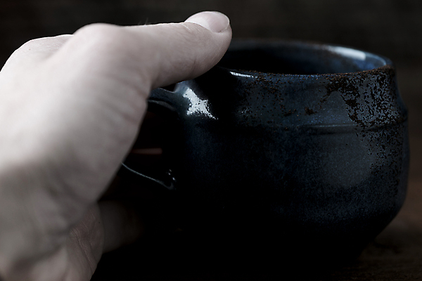 포토 JPG 해외이미지 손 커피 음료 백그라운드 새로움 사람없음 목재 컵 갈색 검은색 카페 머그컵 시골 신선 뜨거움 맛 아침식사 상쾌 유기농 질감 아로마 점토 향 에스프레소 중독 내추럴 그런지 단절 양조 카페인 해외202004 해외포토 나무 식기 웰빙 감정 컬러 컨셉 재료 신체부위 상점 식사 파일형식 이미지허브