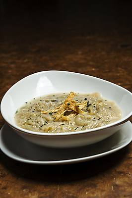 포토 JPG 해외이미지 접시 음식 빵 백그라운드 채소 오렌지 양파 치즈 따뜻함 요리 사람없음 목재 빨간색 노란색 숟가락 식사 저녁식사 흰색 신선 뜨거움 고명 사발 맛 수프 은색 냄비 굽기 냅킨 내추럴 프랑스어 점심식사 쪽파 채식주의자 크루통 핸드메이드 해외202004 해외포토 나무 문자 식기 컬러 컨셉 과일 재료 유제품 수저 사기그릇 솥 구이 채식 파 파일형식 이미지허브