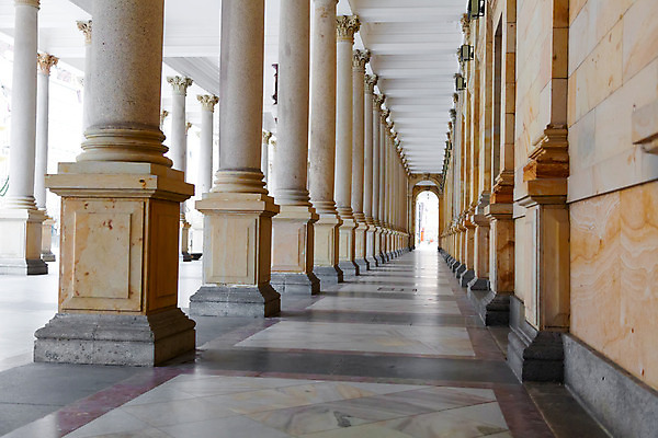 포토 JPG 해외이미지 전통 공원 음료 여행 건축양식 자연 건강 사람없음 건물 치료 물 약 스파 봄 바위 기둥 뜨거움 심볼 휴양지 체코 타운 테라피 내추럴 방앗간 공화국 옛날 해외202004 해외포토 자연요소 건축물 계절 공공시설 건축 유럽 나라 의학 뷰티 장소 도시 생태계 파일형식 이미지허브