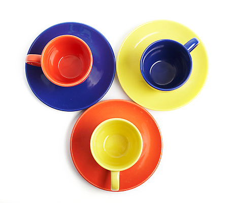 포토 JPG 해외이미지 커피 음료 오렌지 사람없음 컵 파란색 노란색 주방 흰색 그룹 컵받침 해외202004 해외포토 식기 컬러 과일 받침대 파일형식 이미지허브