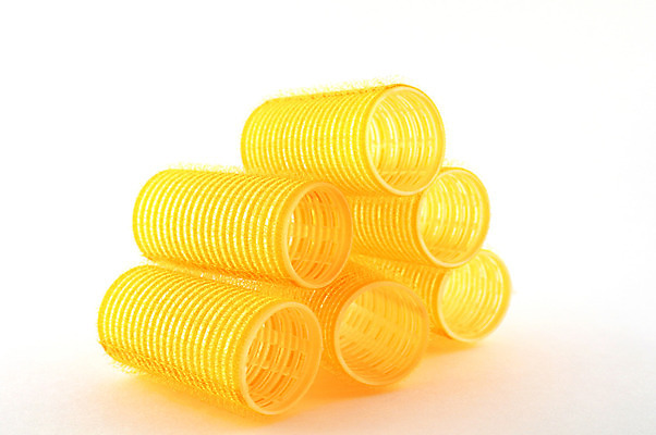 포토 JPG 해외이미지 헤어스타일 여자 파도 사람없음 가로 노란색 머리 유행 화장품 장비 흰색 공구 미용사 이발 오브젝트 롤 롤러 머리장식 고립 스타일 해외202004 해외포토 직업 바다 컬러 사람 신체부위 장식 뷰티 도구 파일형식 이미지허브