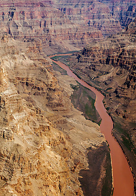 포토 JPG 해외이미지 구름 오렌지 자연 하늘 산 건조 안테나 풍경 사람없음 빨간색 초록색 물 파란색 강 골짜기 계곡 미국 사막 바위 황무지 부식 지역 사암 애리조나 멀리 내추럴 고립 서쪽 전국 지질학 콜로라도 해외202004 해외포토 자연요소 교육 컬러 북아메리카 과일 통신 돌_바위 방향 생태계 파일형식 이미지허브