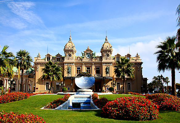 포토 JPG 해외이미지 라이프스타일 유럽 돈 휴가 사람없음 정원 고급 도박 카지노 분수 모나코 몬테카를로 해외202004 해외포토 나라 컨셉 생활 재산 파일형식 이미지허브