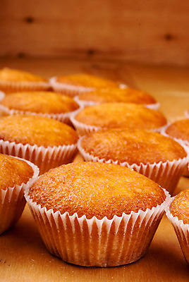 포토 JPG 해외이미지 백그라운드 사람없음 갈색 달콤 컵케이크 해외202004 해외포토 컬러 케이크 맛 파일형식 이미지허브