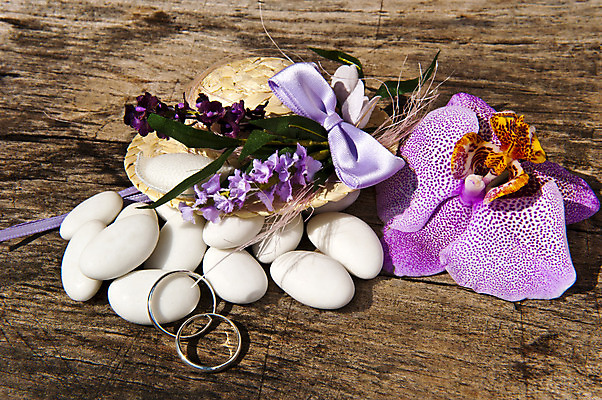 포토 JPG 해외이미지 커플 드레스 꽃 결혼 가족 결혼식 사탕 사랑 이벤트 사람없음 상자 장미 흰색 하트 축하 반지 난초 달콤 설탕 활 테이프 제단 해외202004 해외포토 모양 식물 옷 감정 컬러 컨셉 장신구 관계 문구용품 디저트 맛 파일형식 이미지허브