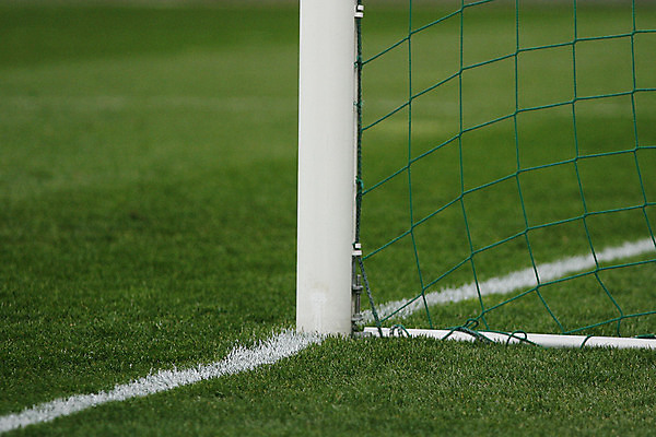 포토 JPG 해외이미지 스포츠 공 경기 사람없음 축구 경기장 게임 플레이어 해외202004 해외포토 스포츠시설 놀이 구기 파일형식 이미지허브