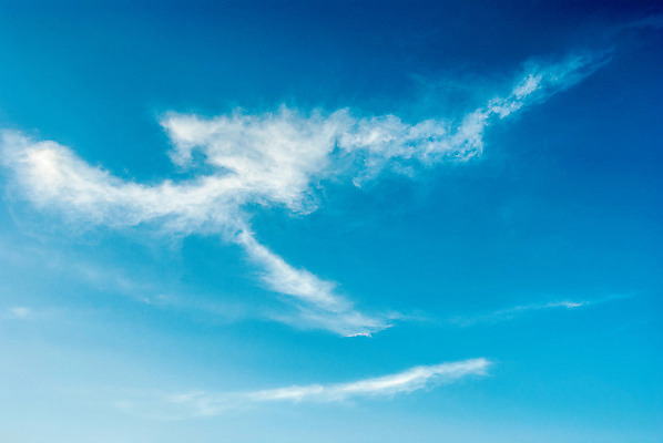 포토 JPG 해외이미지 구름 백그라운드 자연 하늘 바람 날씨 사람없음 야외 파란색 햇빛 흰색 예측 천국 해외202004 해외포토 자연요소 컬러 컨셉 태양 생태계 파일형식 이미지허브