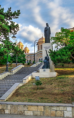 포토 JPG 해외이미지 유럽 여행 건축양식 거리 파노라마 사람없음 야외 건물 여름 도시풍경 도시 휴양지 정사각형 포트 루마니아 천연기념물 구시가지 안뜰 해외202004 해외포토 도형 건축물 계절 건축 나라 촬영기법 풍경 장소 파일형식 이미지허브