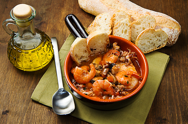 포토 JPG 해외이미지 식기 음식 빵 재료 새우 요리 사람없음 식당 숟가락 수프 오일 해산물 해산물수프 해외202004 해외포토 수저 갑각류 상점 화장품 파일형식 이미지허브