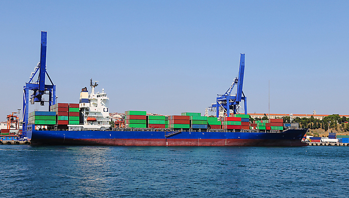 포토 JPG 해외이미지 산업 바다 비즈니스 교통시설 항해 사람없음 경제 항구 거래 화물 보트 상품 컨테이너 화물선 기중기 무역 함선 상업 포트 로딩 수입 터미널 해외202004 해외포토 교통 배_교통 운송업 중장비 시설 파일형식 이미지허브