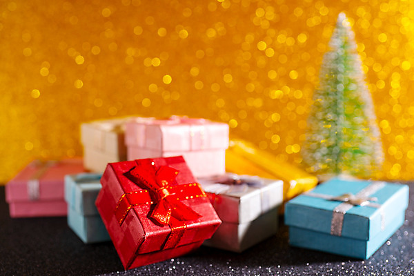 포토 JPG 해외이미지 나무 전통 디자인 계절 리본 백그라운드 크리스마스 겨울 휴가 새로움 선물 사람없음 장식 초록색 빛 상자 축제 장식볼 덮개 흰색 축하 소나무 12월 연도 마법 전나무 해외202004 해외포토 식물 기념일 컬러 컨셉 뚜껑 날짜 파일형식 이미지허브