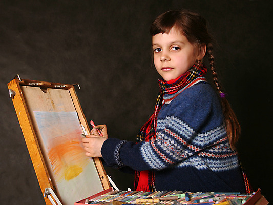 포토 JPG 해외이미지 손 교육 행복 얼굴 어린이 장난 손가락 놀이 실내 한명 웃음 사람 소녀 취미 머리 페인트 기쁨 성장 표현 아기 유머 호기심 코 천진난만 해외202004 해외포토 1 여자 감정 컨셉 표정 내부 신체부위 파일형식 이미지허브