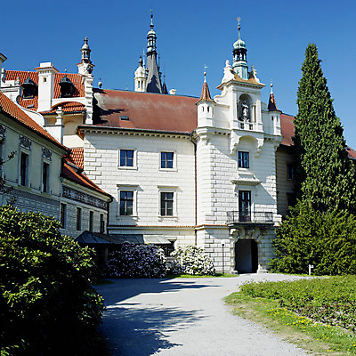 포토 JPG 해외이미지 외관 유럽 고건축 건축양식 사람없음 야외 건물 궁전 성 역사 시력 체코 보헤미아 옛날 해외202004 해외포토 건축물 건축 나라 파일형식 이미지허브