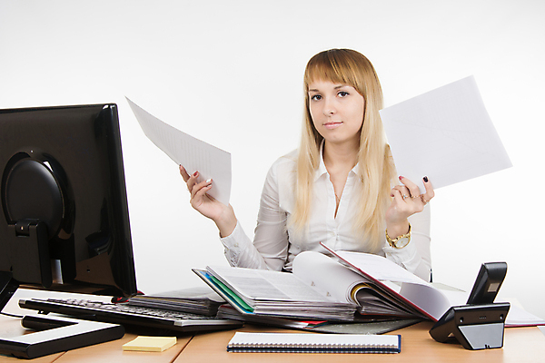 포토 JPG 해외이미지 여자 비즈니스 실내 피곤 한명 상반신 성인 업무 비즈니스우먼 졸음 업무과다 과로 힘듦 성인여자한명만 해외202004 해외포토 1 감정 컨셉 사람 내부 작업 직장인 여자한명만 성인여자만 파일형식 이미지허브