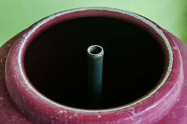 포토 JPG 해외이미지 디자인 백그라운드 자연 미술 사람없음 장식 물 컬러풀 골동품 신선 항아리 도자기 오브젝트 분수 질감 복고 토기 옛날 해외202004 해외포토 자연요소 컬러 문화예술 용기_그릇 생태계 파일형식 이미지허브