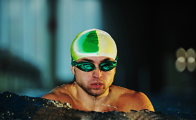 포토 JPG 해외이미지 백인 남자 수영복 스포츠 수영장 한명 상반신 성인 앞모습 물 운동 수영 수영선수 성인남자한명만 해외202004 해외포토 자연요소 서양인 1 옷 뷰포인트 운동선수 건강 사람 수상스포츠 남자한명만 성인남자만 파일형식 이미지허브