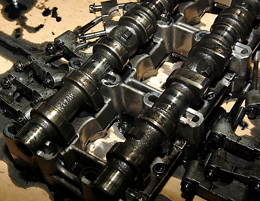 포토 JPG 해외이미지 산업 모션 자동차 사람없음 금속 힘 트럭 작업실 수리 철 심볼 서비스 공학 철강 해외202004 해외포토 교육 육상교통 재질 파일형식 이미지허브