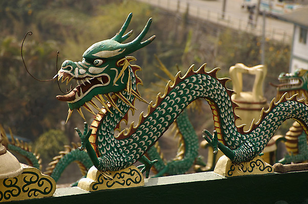 포토 JPG 해외이미지 전통 아시아 종교 조각 동양인 사람없음 컬러풀 용 사찰 심볼 해외202004 해외포토 나라 컬러 종교건축 인종 파일형식 이미지허브