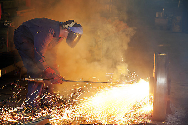 포토 JPG 해외이미지 직업 산업 불 노동자 안전 사람없음 금속 뜨거움 작업장 수리 철 서비스 산소 연소 철강 해외202004 해외포토 자연요소 재질 원소 파일형식 이미지허브